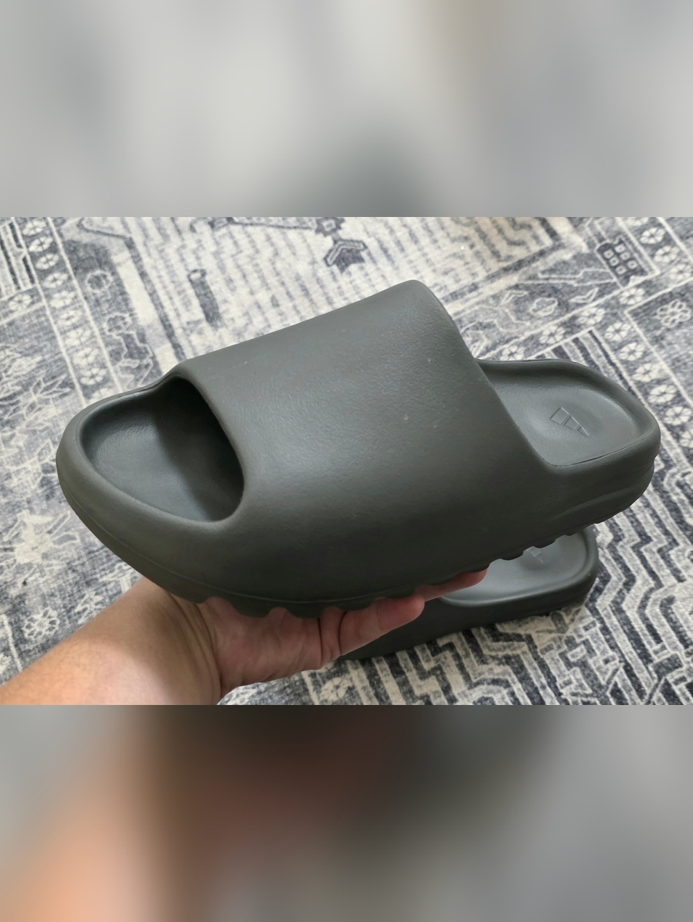 Adidas Yeezy YZY Slide Gray Men's Comfort Slip On Sandals US Size 13 men's rare